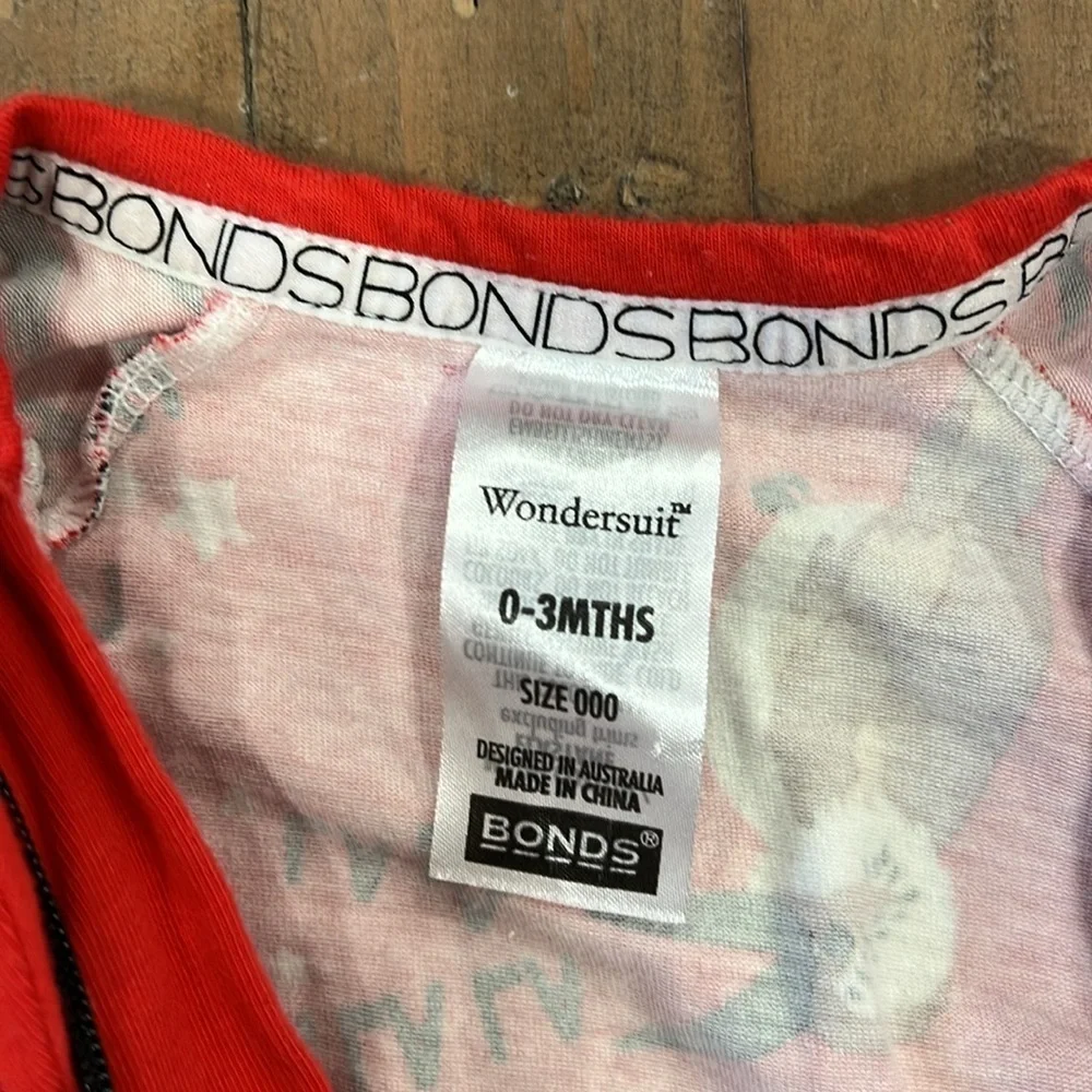 Bonds wondersuit fa la la holiday pajamas